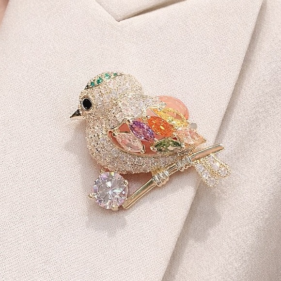 XX Jewelry - DARLING Small Elegant Multicolor Crystal Sparkle Bird Pin Brooch